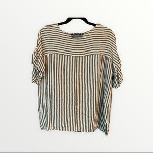 Doe and Rae Flowy Top